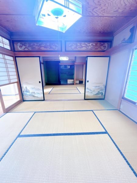 detached 山形県米沢市万世町桑山
地図を見る