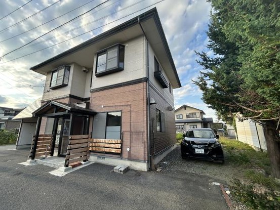 detached 山形県米沢市吹屋敷町
地図を見る