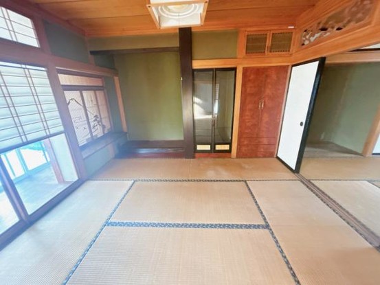 detached 山形県米沢市中田町
地図を見る