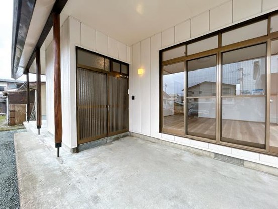 detached 山形県米沢市万世町桑山
地図を見る