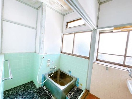 detached 山形県長井市清水町１丁目
地図を見る