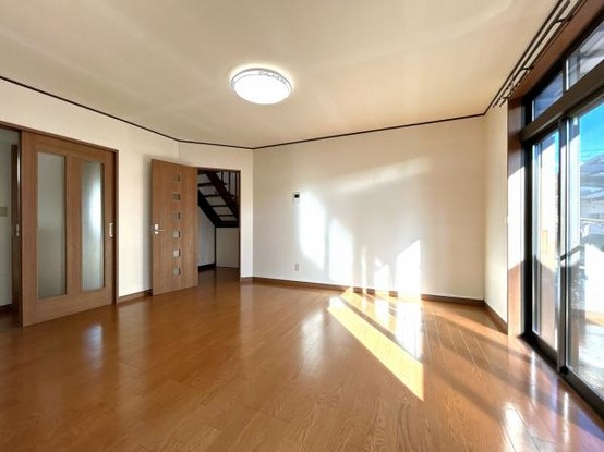 detached 茨城県高萩市大字島名
地図を見る