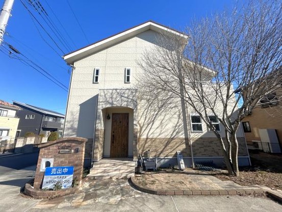 detached 茨城県常総市内守谷町きぬの里３丁目
地図を見る