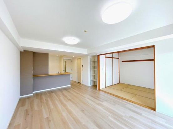 apartment 群馬県高崎市小八木町810番地5