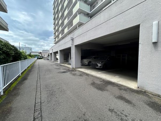 apartment 群馬県高崎市小八木町810番地5