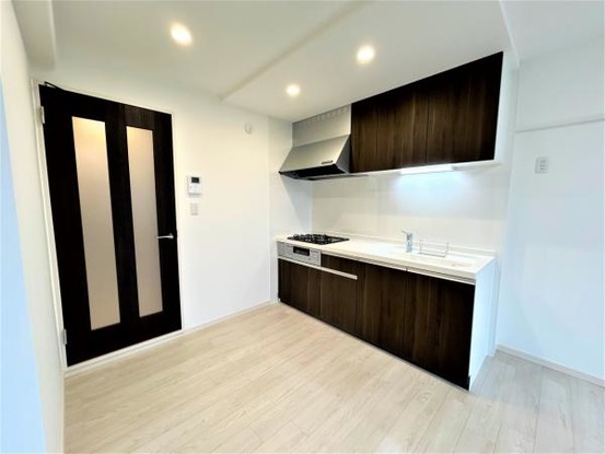 apartment 群馬県高崎市小八木町810番地5