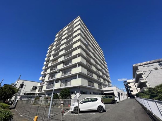 apartment 群馬県高崎市小八木町810番地5