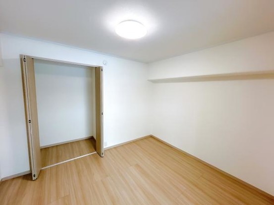 apartment 群馬県高崎市小八木町810番地5