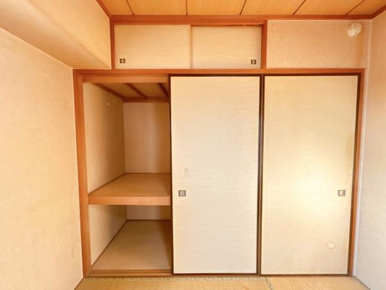 apartment 群馬県高崎市小八木町810番地5