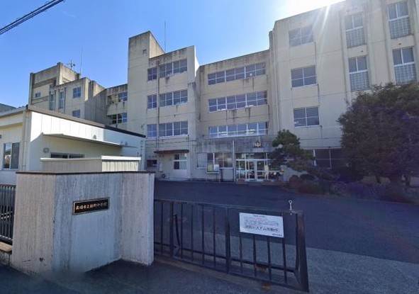 apartment 群馬県高崎市小八木町810番地5