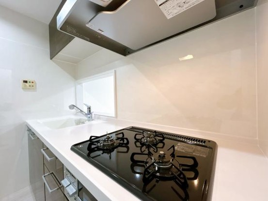 apartment 群馬県高崎市小八木町810番地5