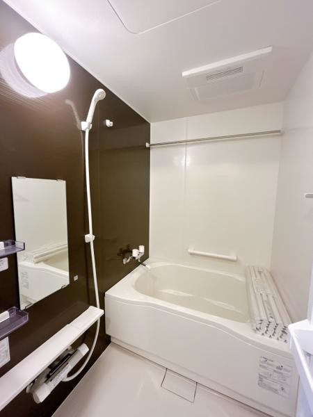 apartment 群馬県高崎市小八木町810番地5