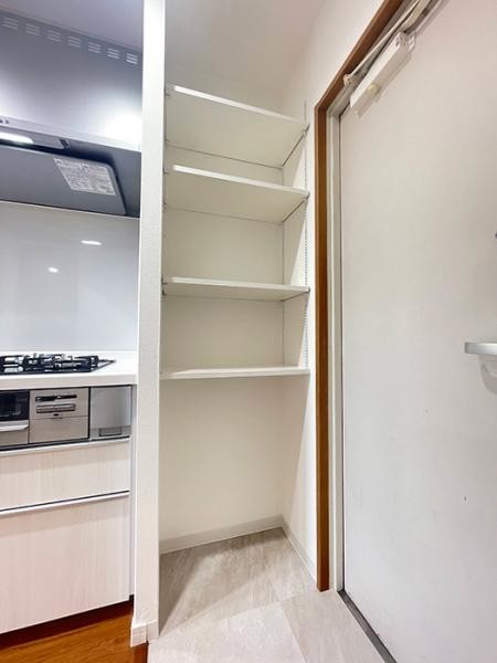 apartment 愛知県名古屋市名東区本郷３丁目5　グロゥバルビル2階　2-C号室