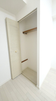 apartment 千葉県船橋市本町２丁目10-14 いちご船橋ビル6階