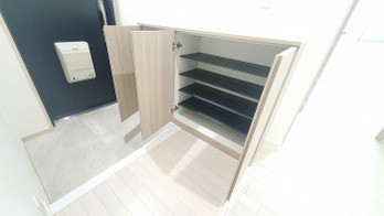 apartment 千葉県船橋市本町２丁目10-14 いちご船橋ビル6階