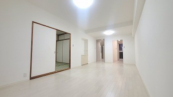 apartment 千葉県船橋市本町２丁目10-14 いちご船橋ビル6階