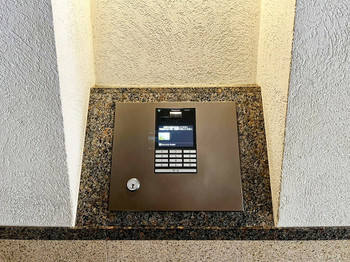 apartment 千葉県船橋市本町２丁目10-14 いちご船橋ビル6階