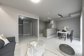 apartment 千葉県船橋市本町２丁目10-14 いちご船橋ビル6階