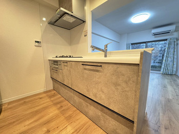 apartment 千葉県船橋市本町２丁目10-14 いちご船橋ビル6階