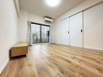 apartment 千葉県船橋市本町２丁目10-14 いちご船橋ビル6階