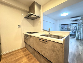 apartment 千葉県船橋市本町２丁目10-14 いちご船橋ビル6階