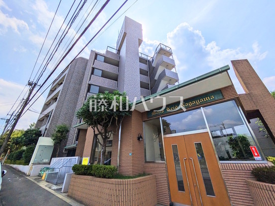 apartment 東京都多摩市貝取１丁目
地図を見る