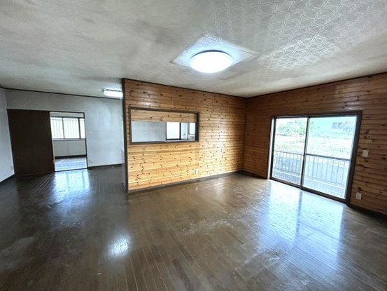 detached 福岡県飯塚市楽市494番地9　ｼｬｰﾒｿﾞﾝMA　1階2号室