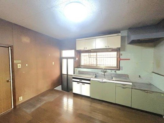 detached 福岡県飯塚市楽市494番地9　ｼｬｰﾒｿﾞﾝMA　1階2号室