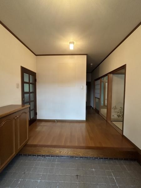 detached 福岡県飯塚市楽市494番地9　ｼｬｰﾒｿﾞﾝMA　1階2号室