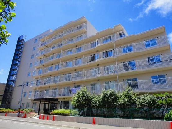 apartment 北海道札幌市南区澄川四条１丁目１番４０ジンビル澄川