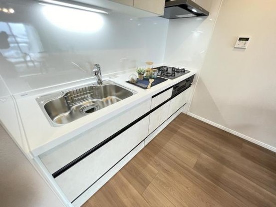 apartment 北海道札幌市南区澄川四条１丁目１番４０ジンビル澄川