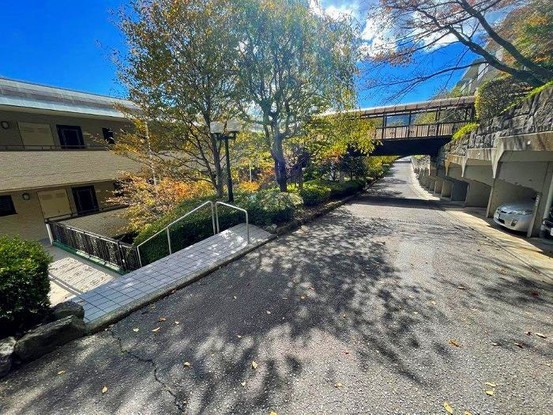 apartment 神奈川県足柄下郡箱根町宮城野
地図を見る