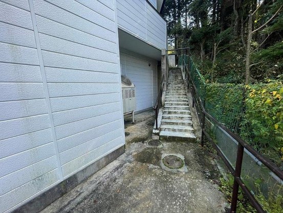 detached 神奈川県足柄下郡箱根町仙石原
地図を見る