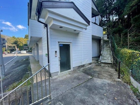 detached 神奈川県足柄下郡箱根町仙石原
地図を見る