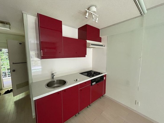 apartment 静岡県熱海市紅葉ガ丘町
地図を見る