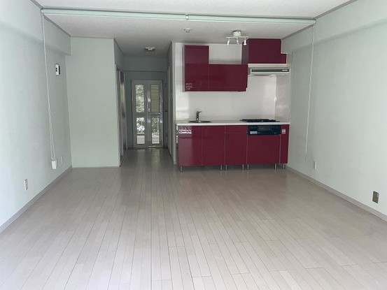 apartment 静岡県熱海市紅葉ガ丘町
地図を見る