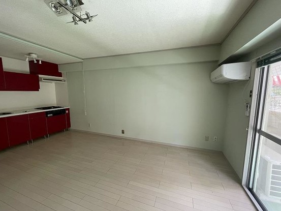 apartment 静岡県熱海市紅葉ガ丘町
地図を見る