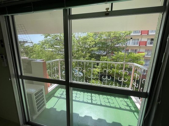 apartment 静岡県熱海市紅葉ガ丘町
地図を見る