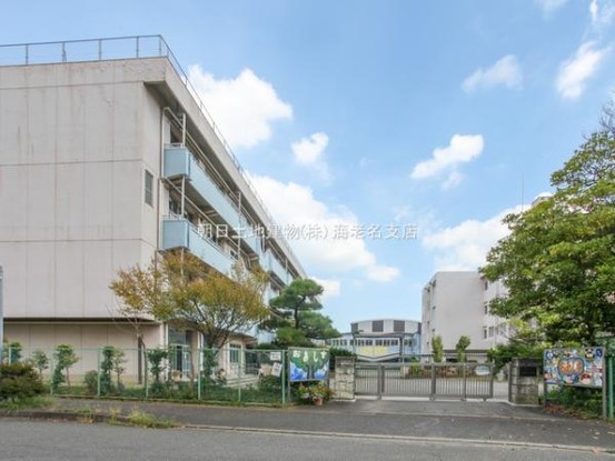 apartment 神奈川県海老名市中新田１丁目
地図を見る