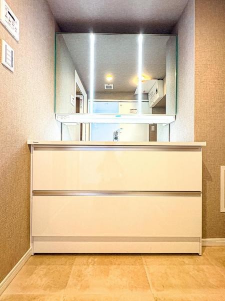 apartment 神奈川県海老名市下今泉２丁目
地図を見る