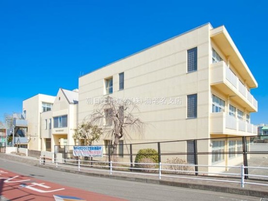 apartment 神奈川県海老名市中央３丁目1-3