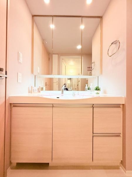 apartment 神奈川県座間市南栗原４丁目
地図を見る