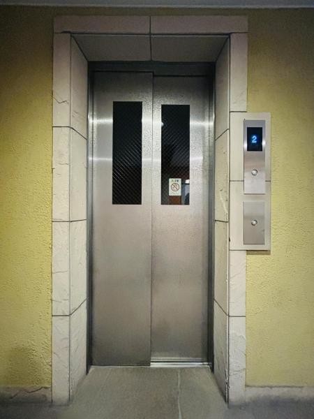 apartment 神奈川県海老名市中新田２丁目
地図を見る