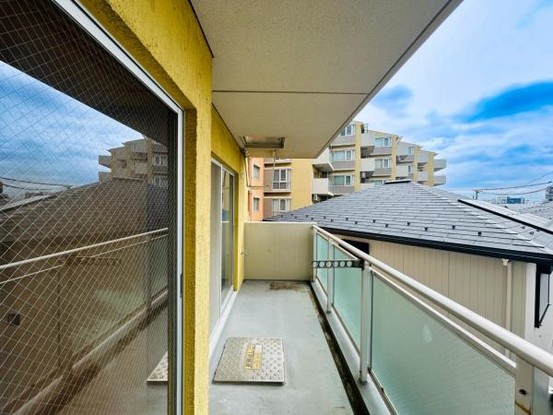 apartment 神奈川県海老名市中新田２丁目
地図を見る