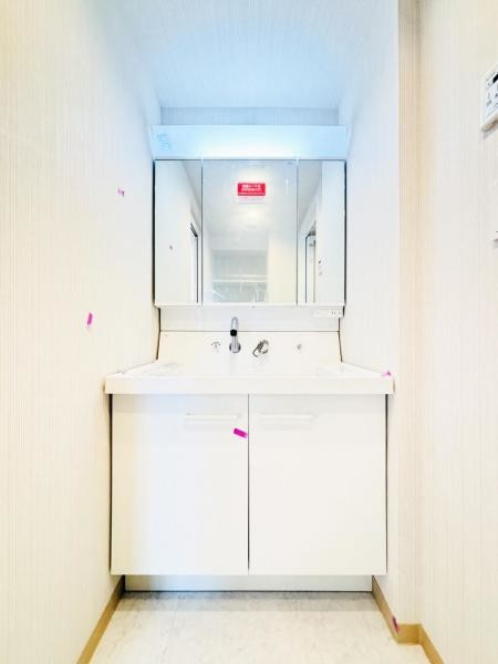 apartment 神奈川県海老名市中央３丁目1-3