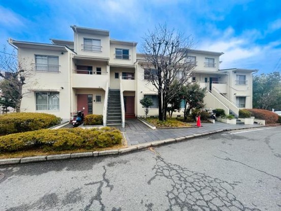 apartment 神奈川県伊勢原市高森
地図を見る