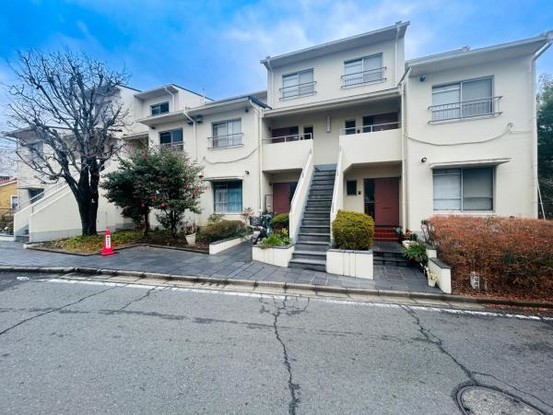 apartment 神奈川県伊勢原市高森
地図を見る