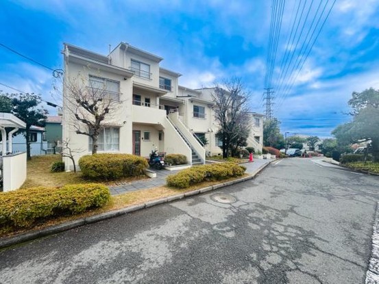 apartment 神奈川県伊勢原市高森
地図を見る