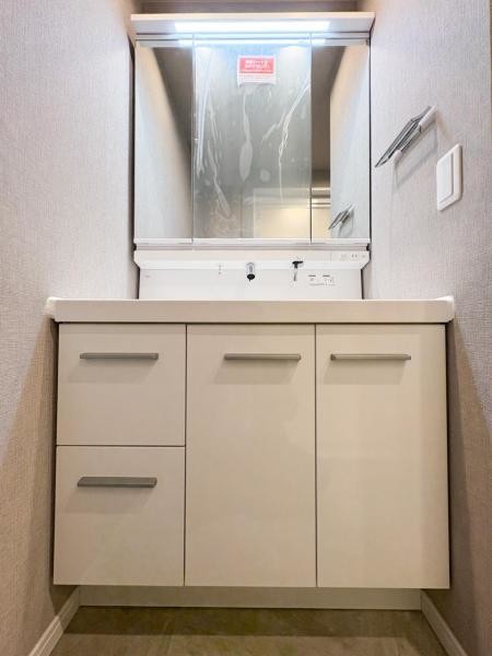 apartment 神奈川県海老名市中央３丁目
地図を見る