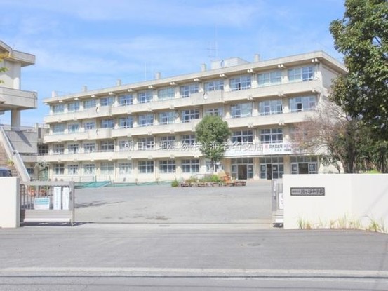 apartment 神奈川県海老名市上今泉６丁目
地図を見る